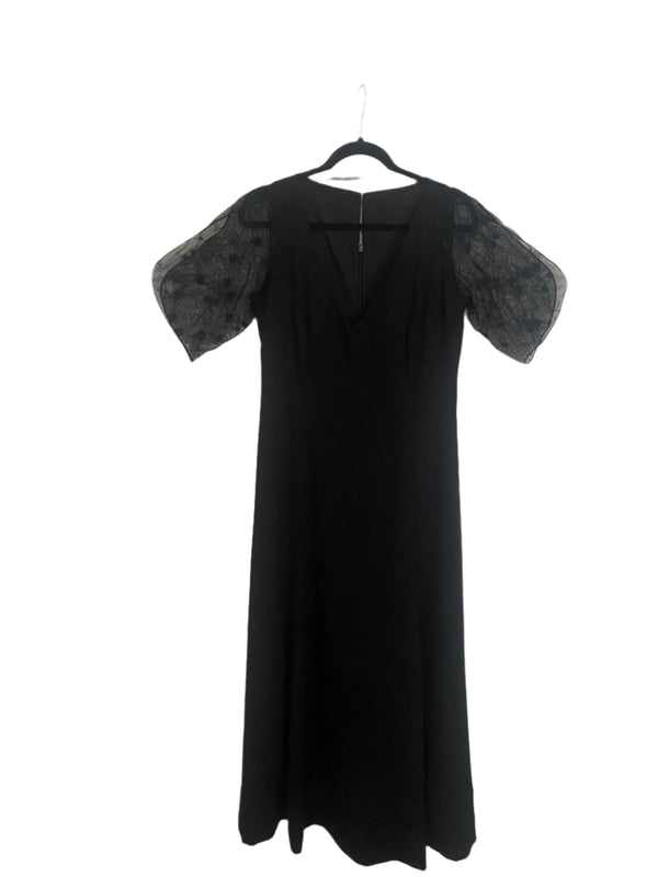 Vestido Negro Talla M/L en Renta